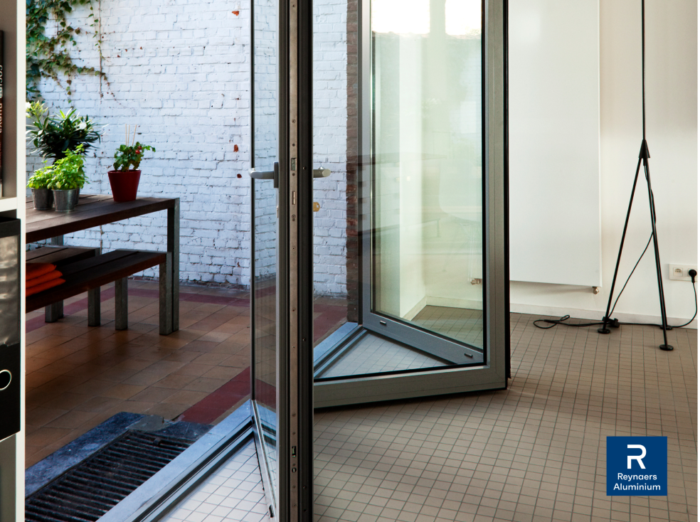 ConceptFolding77_4_logo 1